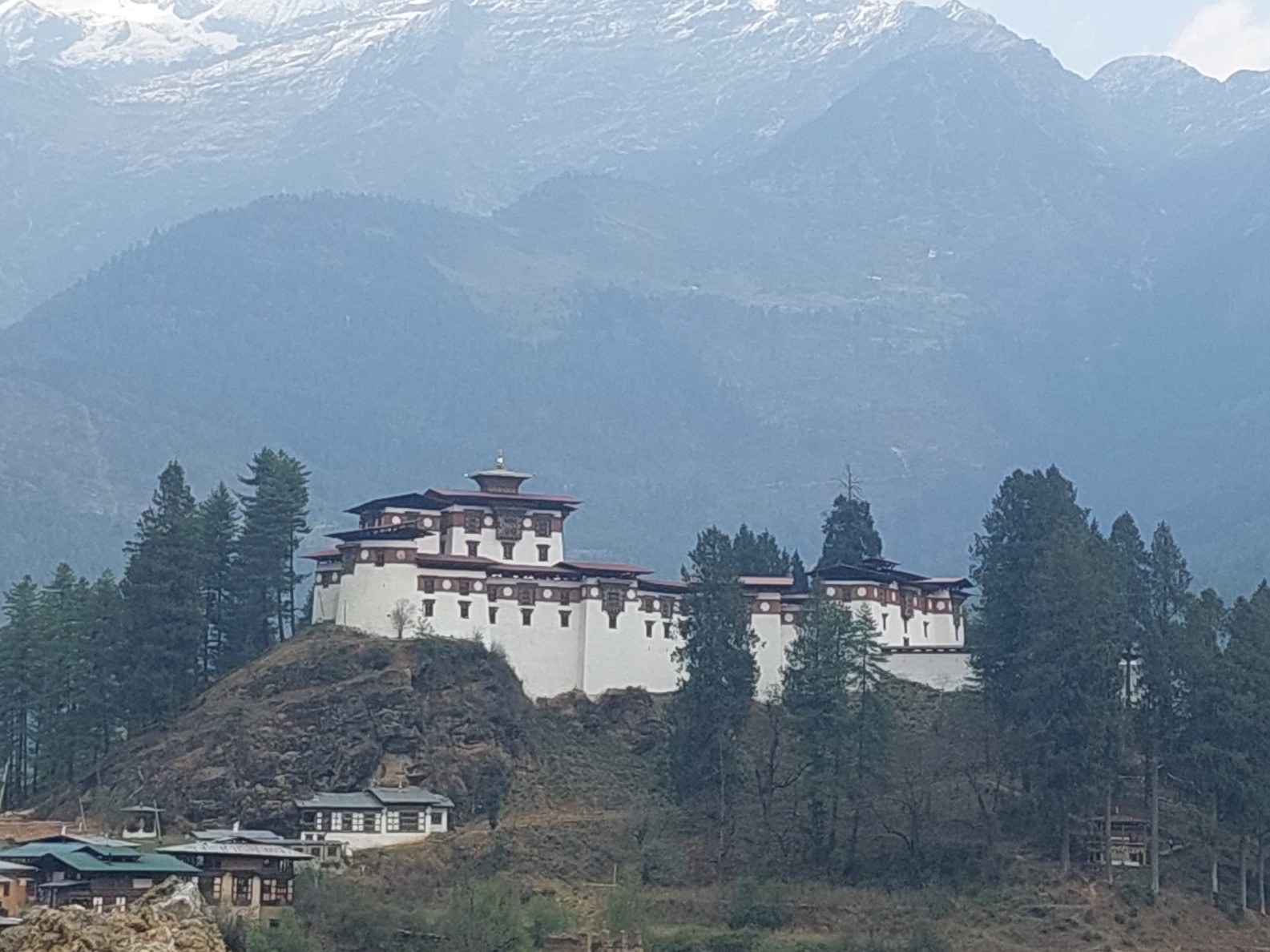 Bhutan's Royal Heritage Route - Historic dzongs and palaces